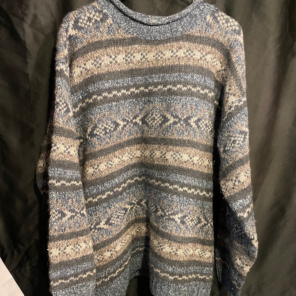 Large Wool sweater
